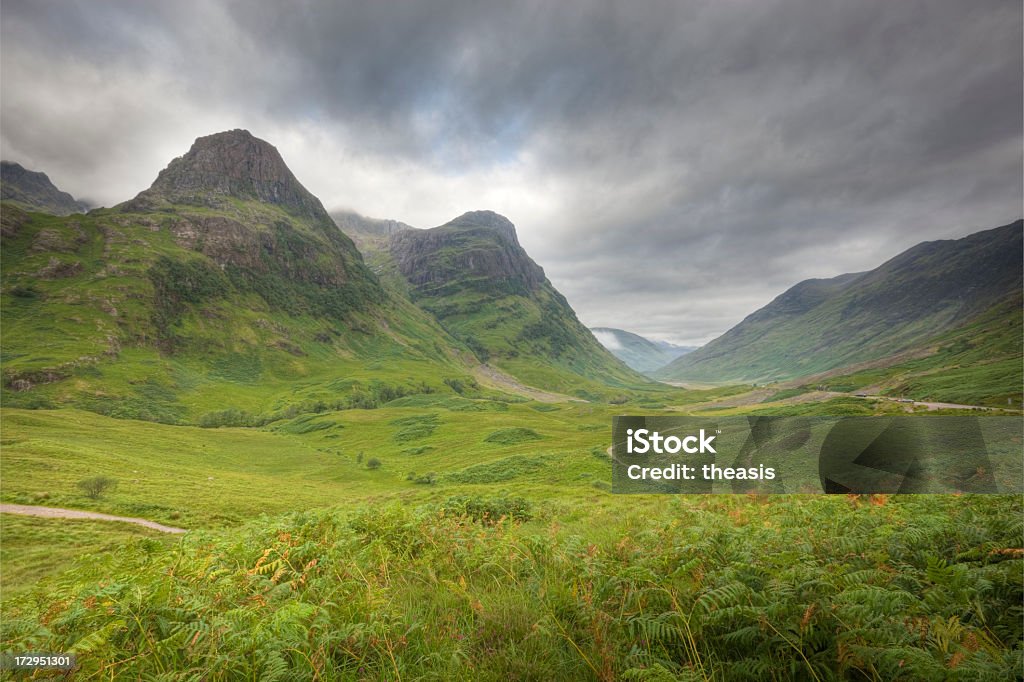 Pass di Glencoe-giornata nuvolosa - Foto stock royalty-free di Ambientazione esterna