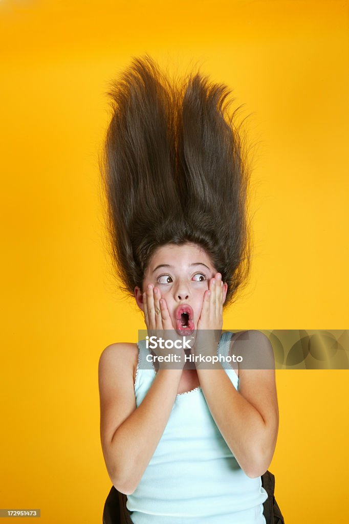 Crazy cabello girl scream - Foto de stock de Adolescente libre de derechos