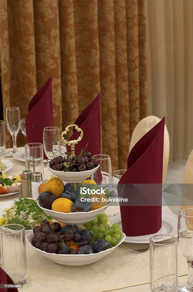 Serviços de Catering e banquetes - Foto de stock de Buffet - Refeições royalty-free