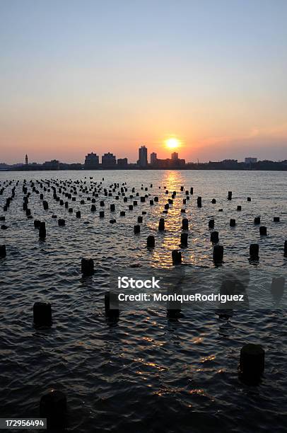 Sonnenuntergang In New Jersey Stockfoto und mehr Bilder von Chelsea Piers - Chelsea Piers, New York City, Außenaufnahme von Gebäuden