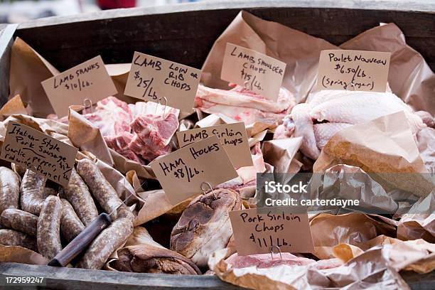 Свежие Блюда В Ресторане На Открытом Воздухе Farmers Market — стоковые фотографии и другие картинки Мясо