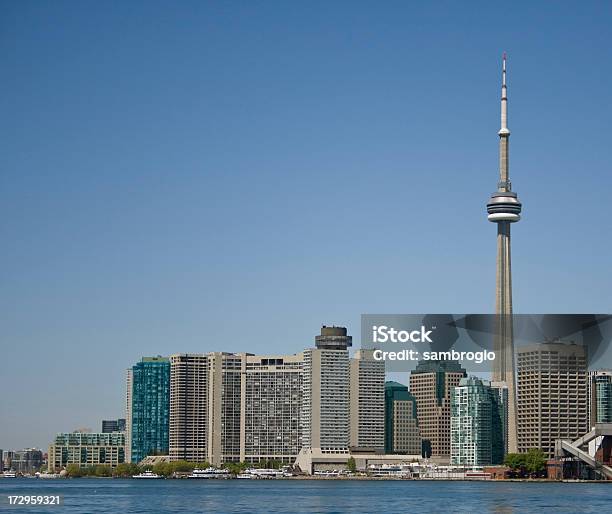 Toronto Skyline - Fotografias de stock e mais imagens de Ao Ar Livre - Ao Ar Livre, Arquitetura, Arranha-céu