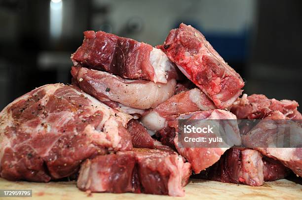 Необработанные Мясо — стоковые фотографии и другие картинки Без людей - Без людей, Бифштекс, Говядина
