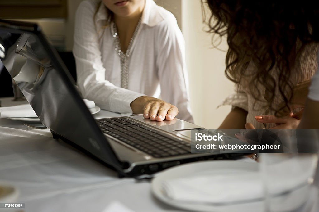 Femmes - Photo de Adulte libre de droits