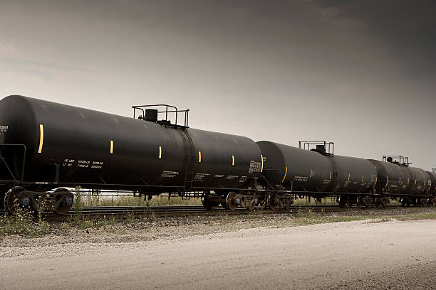 istock Oil tankers on the train tracks 172961664