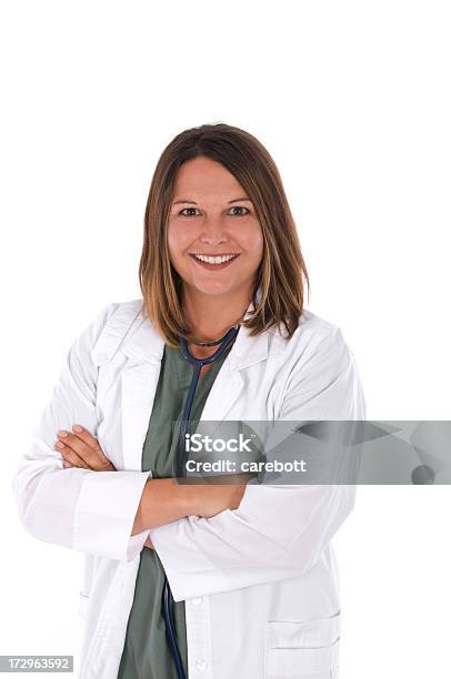 Doctora Foto de stock y más banco de imágenes de 30-39 años - 30-39 años, Adulto, Adulto de mediana edad