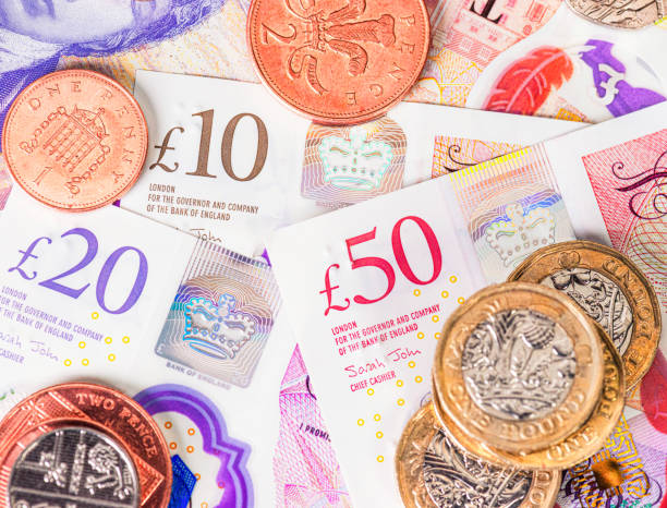 istock UK Cash close up 1729655153