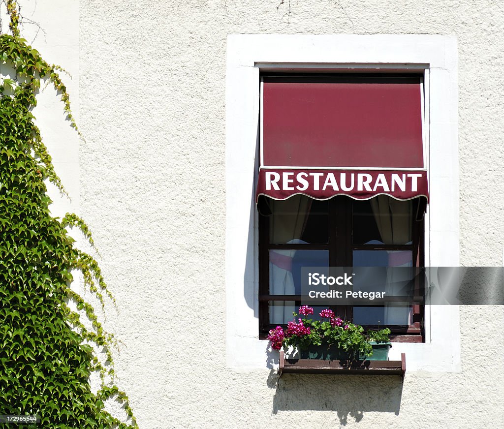 Finestra ristorante - Foto stock royalty-free di Caratteristica architettonica