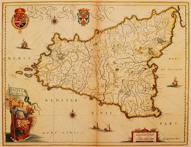 ilustrações de stock, clip art, desenhos animados e ícones de mapa da sicília 1635 - sicily map old cartography