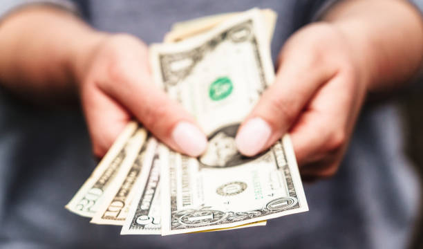 istock Ready to pay in cash 1729657401