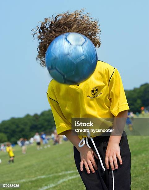 Kopf Ball Humor Stockfoto und mehr Bilder von Europäischer Abstammung - Europäischer Abstammung, Farbbild, Fotografie