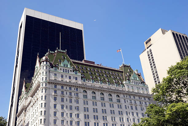 istock New York City at Fifth Avenue 172969329