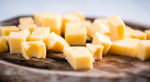 istock Cubes of tasty cheese 1729722858