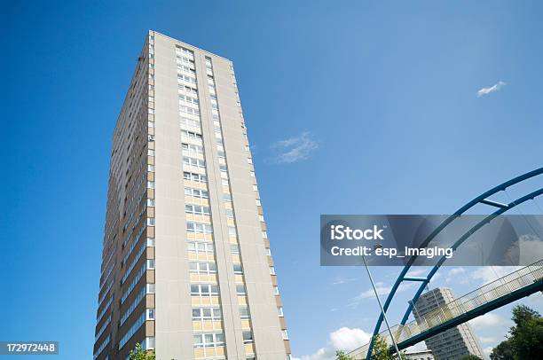 Isolato Della Torre E Ponte Pedonale Skyline Di Wolverhampton - Fotografie stock e altre immagini di Wolverhampton