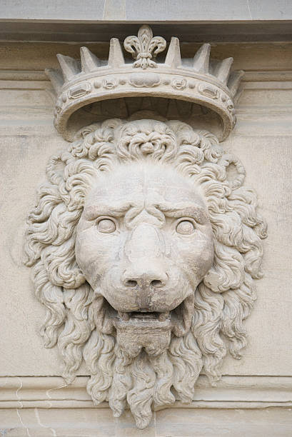 istock King of the Beasts 172972454