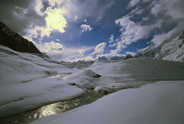 티엔 샨어 수 있습니다. 카자흐스칸. - kazakhstan glacier snow mountain view 뉴스 사진 이미지