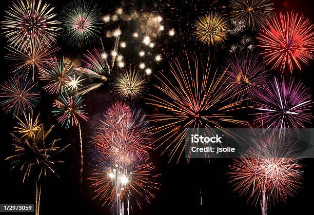 Feuerwerk Grand Finalexxl Stockfoto und mehr Bilder von Feuerwerk - Feuerwerk, Knallkörper, Ende