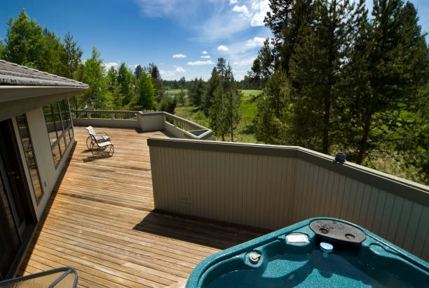 istock Deck with hot tub and chairs 172973788