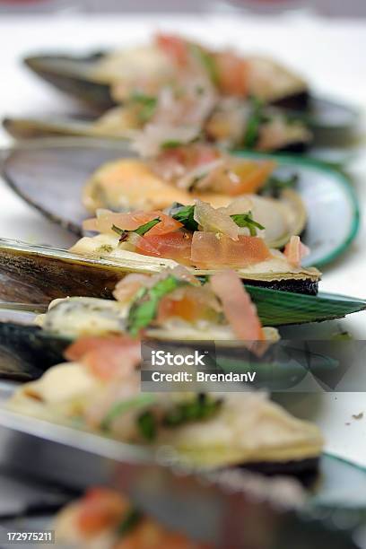 Gourmetmuscheln Stockfoto und mehr Bilder von Bildschärfe - Bildschärfe, Essbare Verzierung, Farbbild