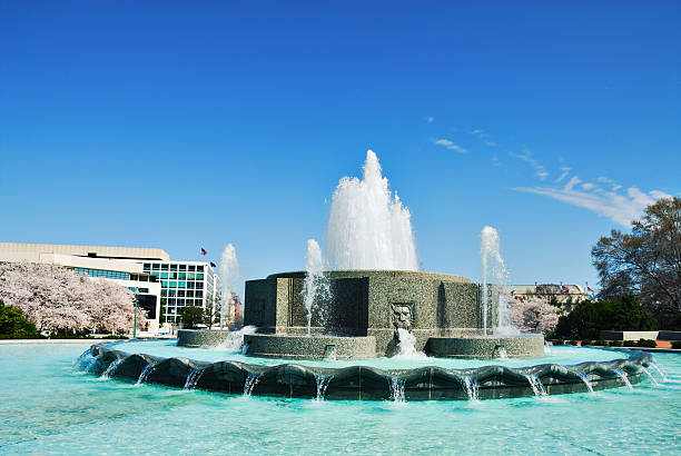 istock Senate Garage Fountain 172975665