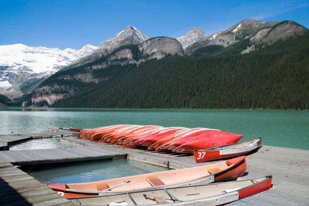 istock Canoes at Lake Louise 172976529