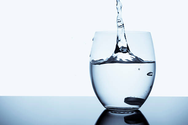 istock Vitamin Tablet Dropped in Water 172976709