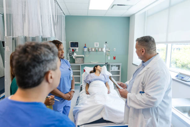 istock In recovery, doctors discuss unconscious woman's case after her surgery 1729780226