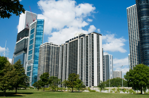 downtown apartments on Chicago waterfrontOther images in this series: