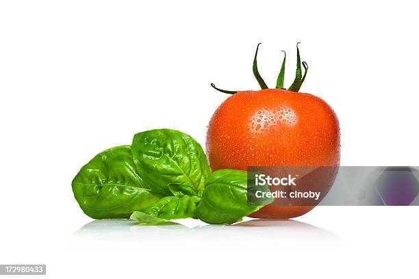 Tomate E Manjericão - Fotografias de stock e mais imagens de Manjericão - Manjericão, Tomate, Figura para recortar