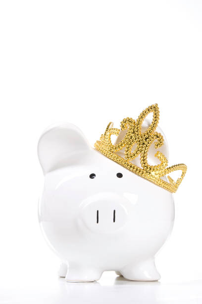 istock King of Savings Banks 172982683