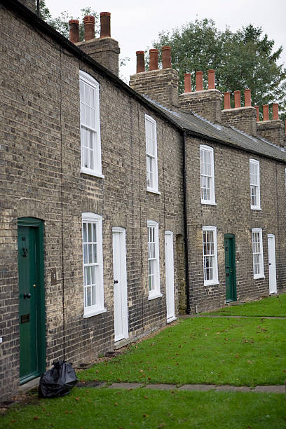 istock Georgian Terraced Cottages 172985074