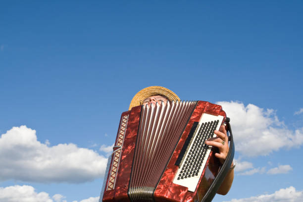 istock Accordion girl 172985355