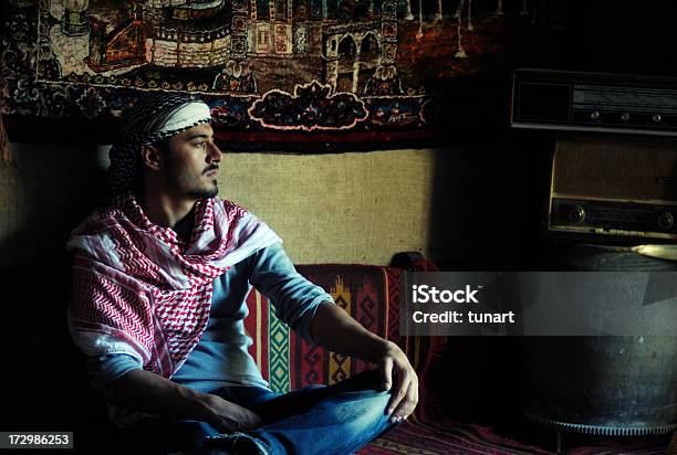 Do Médio Oriente - Fotografias de stock e mais imagens de Etnia Curda - Etnia Curda, Adulto, Anatólia
