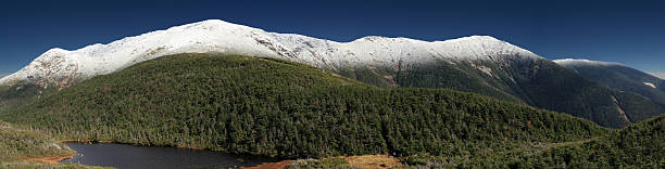 franconia ridge mountain range panorama, nova hampshire - franconia - fotografias e filmes do acervo