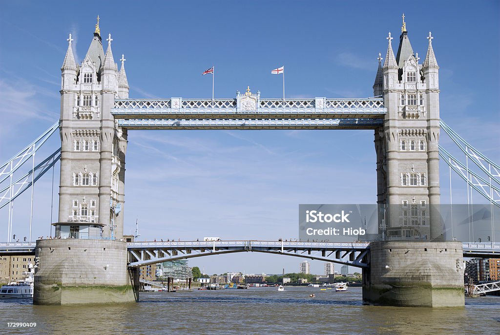 Tower Bridge - Foto stock royalty-free di Acqua