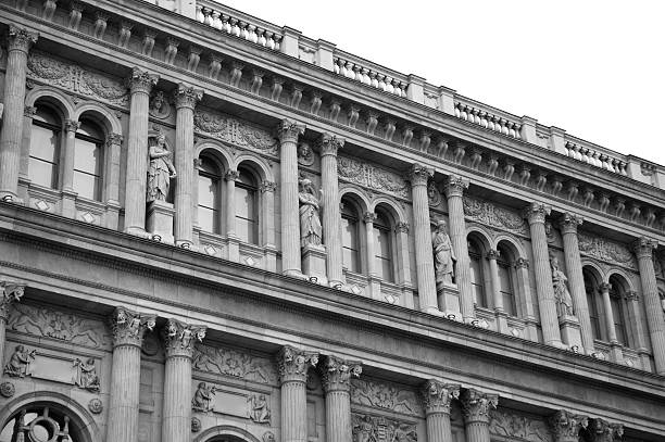 istock Ornate building detail 172991349