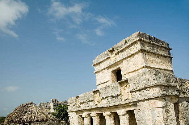 Templo de Tulum - foto de acervo