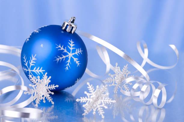 istock Snowflake Baubles and Ribbons (XXL) 172991774