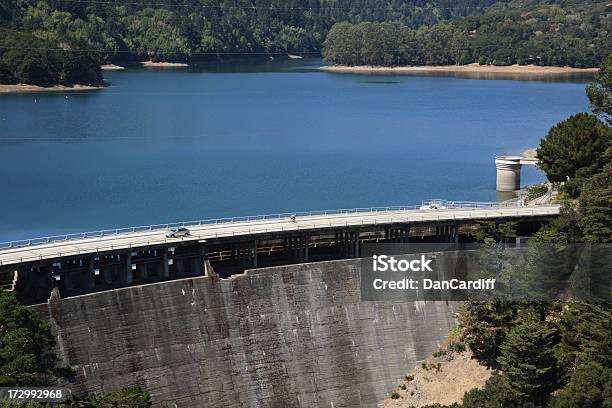 クリスタルスプリングダム - ダムのストックフォトや画像を多数ご用意 - ダム, カリフォルニア州, 交通輸送