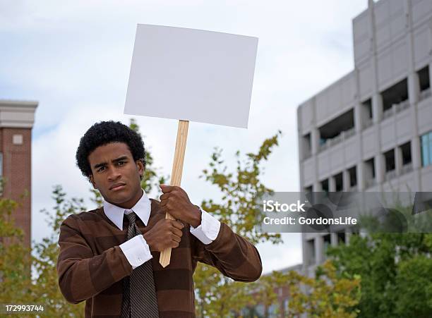 African American Demonstration Gegen Die Stockfoto und mehr Bilder von Afrikanischer Abstammung - Afrikanischer Abstammung, Afro-amerikanischer Herkunft, Demonstrant
