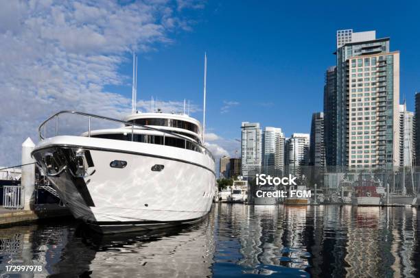 Vancouver Harbor - Fotografie stock e altre immagini di Ambientazione esterna - Ambientazione esterna, Ambientazione tranquilla, Appartamento