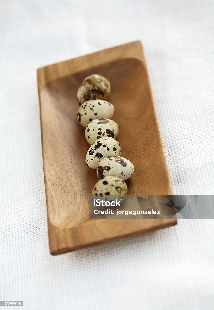 Racimo de huevo de codorniz - Foto de stock de Alimento libre de derechos