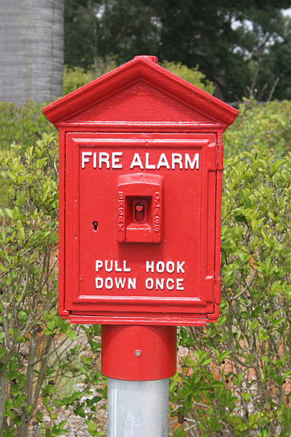 Fire Alarm Riningimages 960+ Fire Alarm Ringing Fotografías de stock, fotos e imágenes libres ...