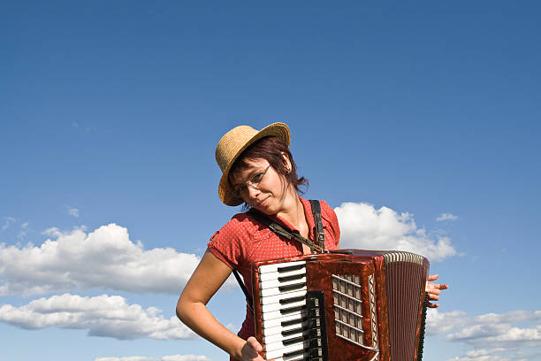 istock Accordion girl 173006740
