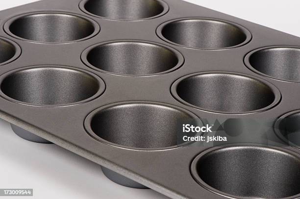 Muffin Tin Stock Photo - Download Image Now - Muffin Tin, Circle, Close-up  - iStock