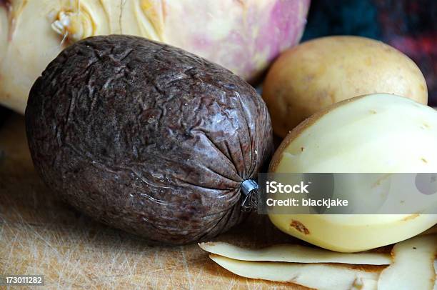 Haggis Pronto A Cook - Fotografie stock e altre immagini di Haggis - Haggis, Buccia, Cibi e bevande