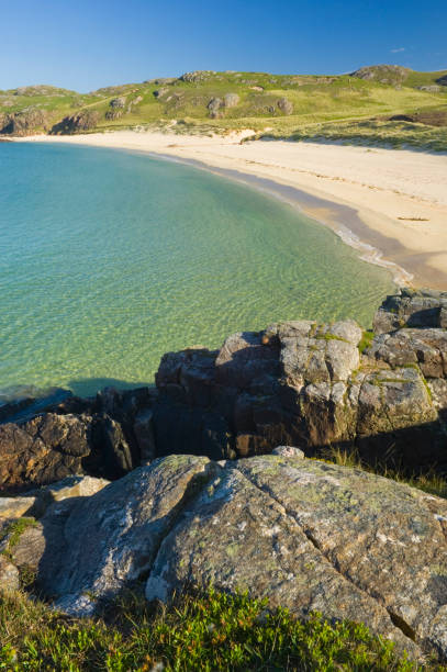 oldshoremore beach - kinlochbervie fotografías e imágenes de stock