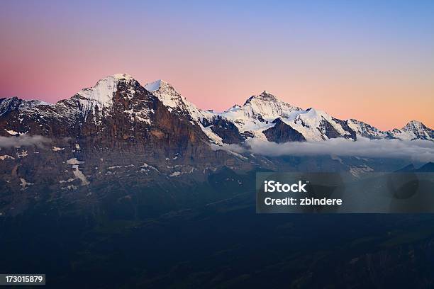 Alpengluehen - Fotografie stock e altre immagini di Jungfrau - Jungfrau, Monte Eiger, Monte Mönch