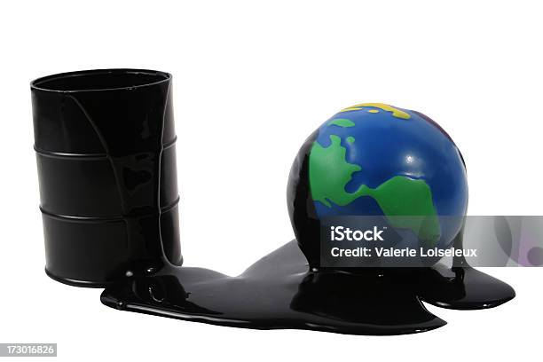 World Öl Kosten Stockfoto und mehr Bilder von Holzfass - Holzfass, Ölfass, Ölpest
