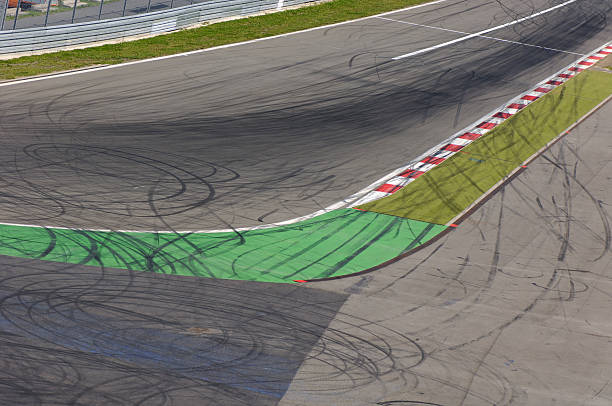 istock Race track with rubber traces 173017378